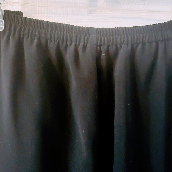 GREAT Solid Black Soft "Slinky" Pants w/ELASTIC In Waist- SO VERSATILE! - Picture 4 of 12